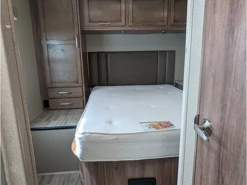 Gallery image 59